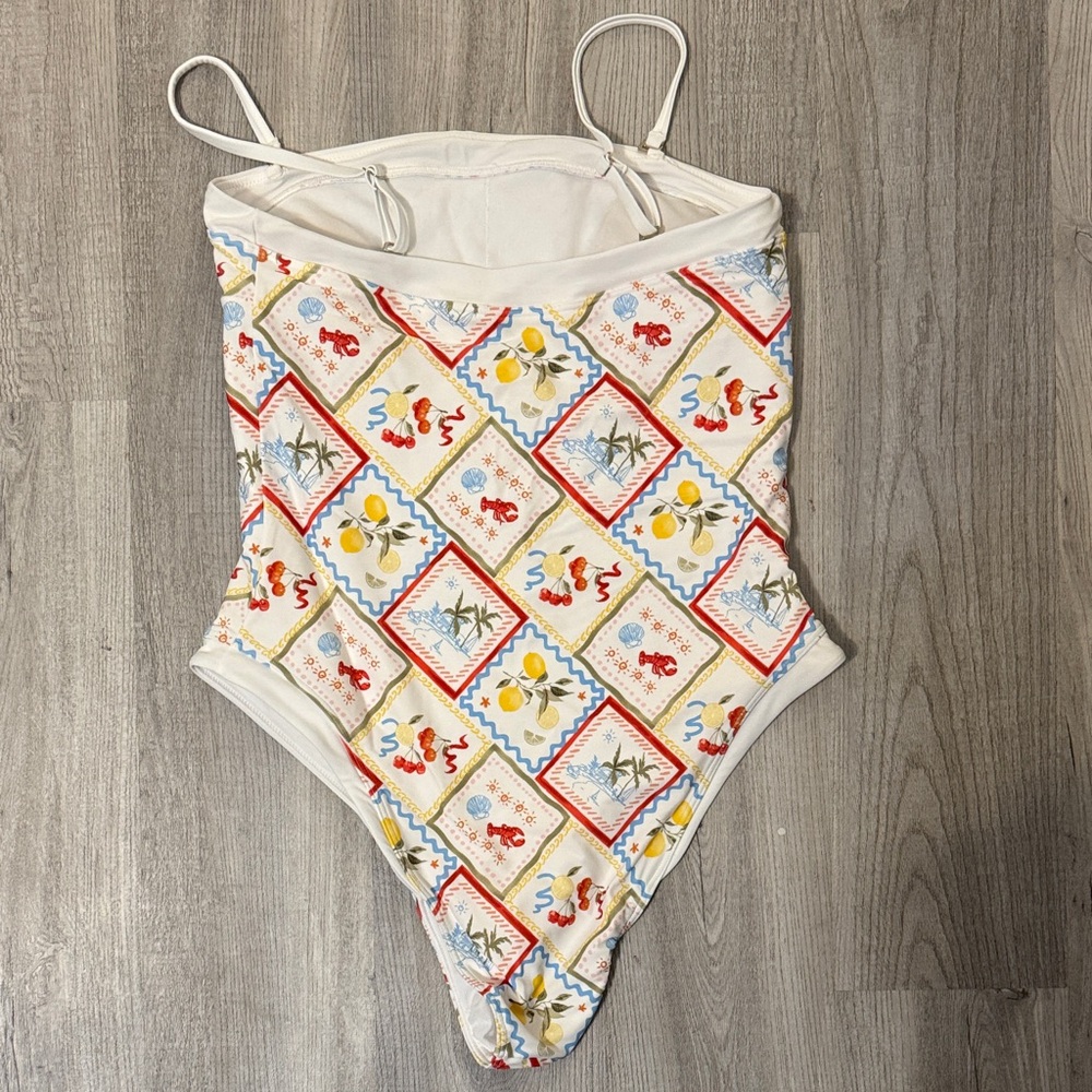Abercrombie & Fitch One Piece with Red and Yellow Print - Picture 3 of 3